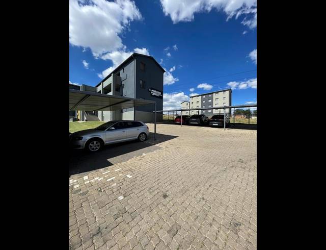 2 BEDROOM PROPERTY TO RENT IN FLEURHOF